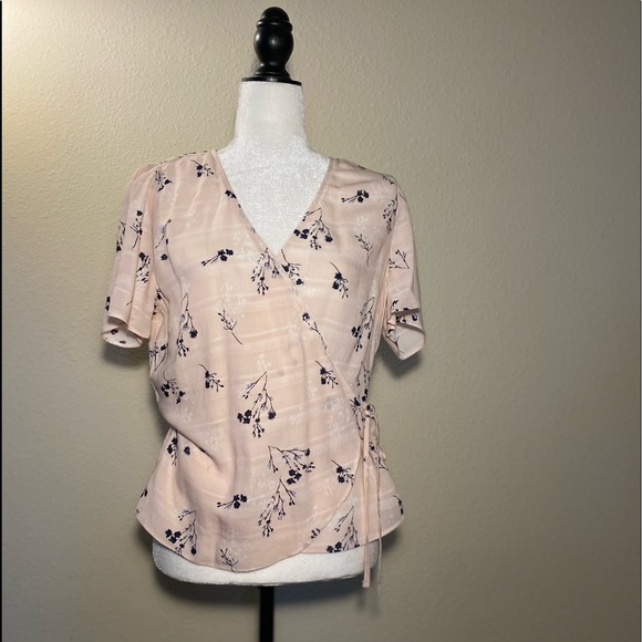 Gentle Fawn Pink Wrap Top - Picture 2 of 12